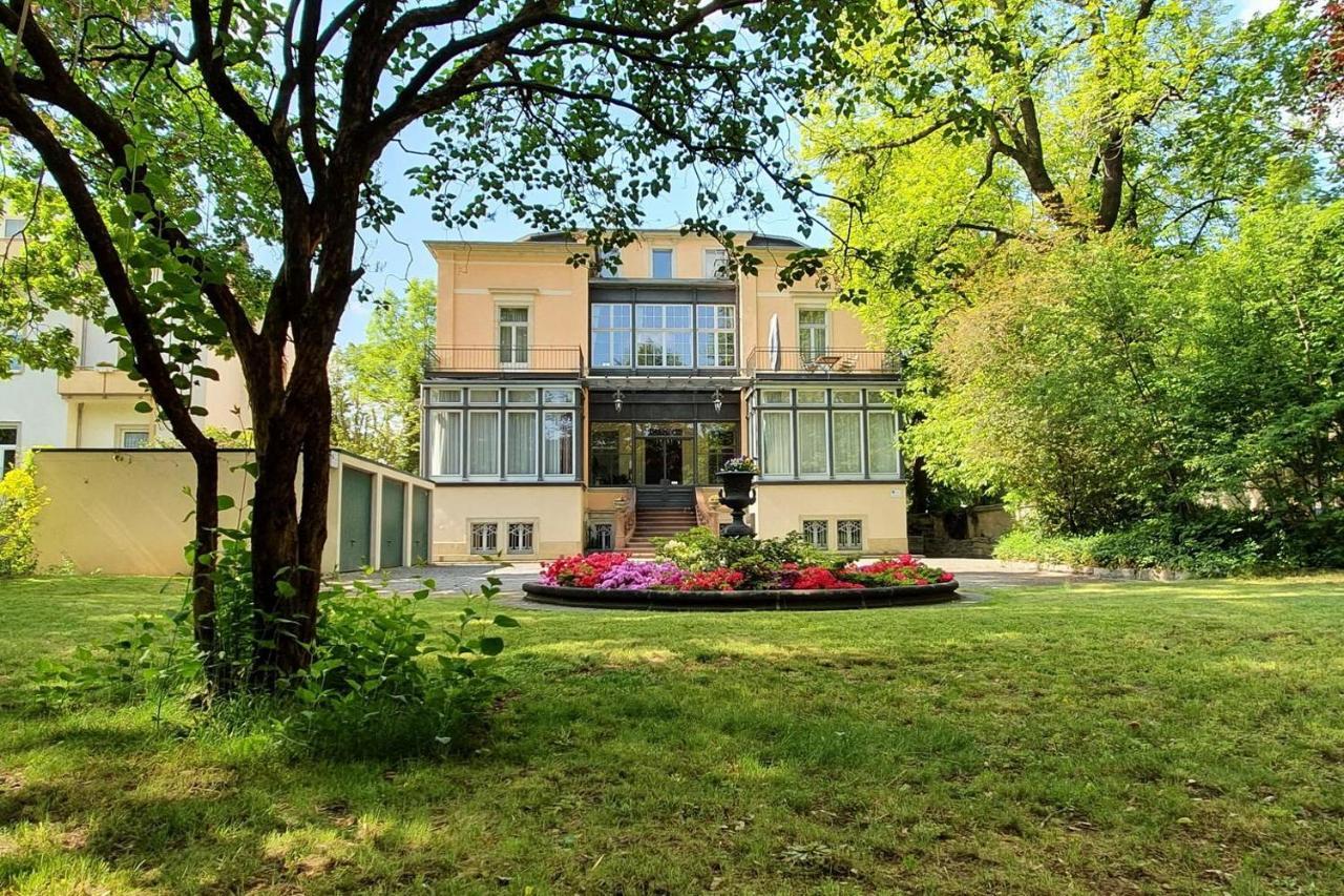 Ferienwohnungen Villa Haniel Hugo Дрезден Екстериор снимка